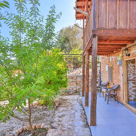 Bademlique Stone Appartement *